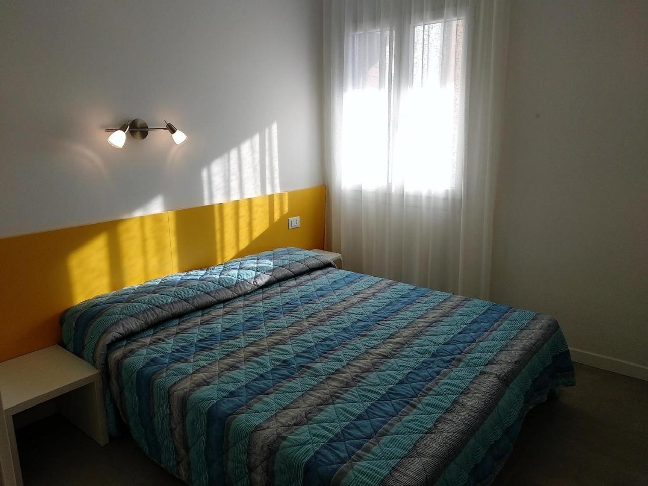 In 21790 Apartment